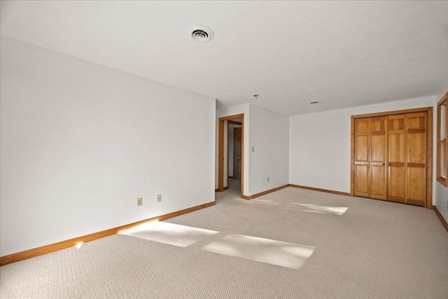 1652 State Rd, Plymouth, MA 02360