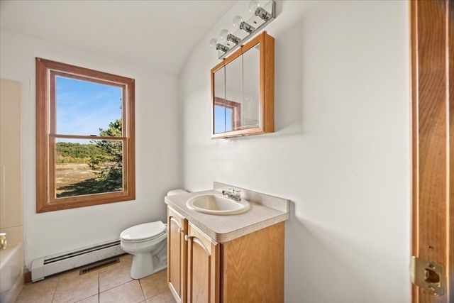 1652 State Rd, Plymouth, MA 02360