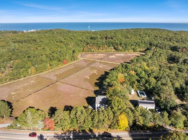 1652 State Rd, Plymouth, MA 02360