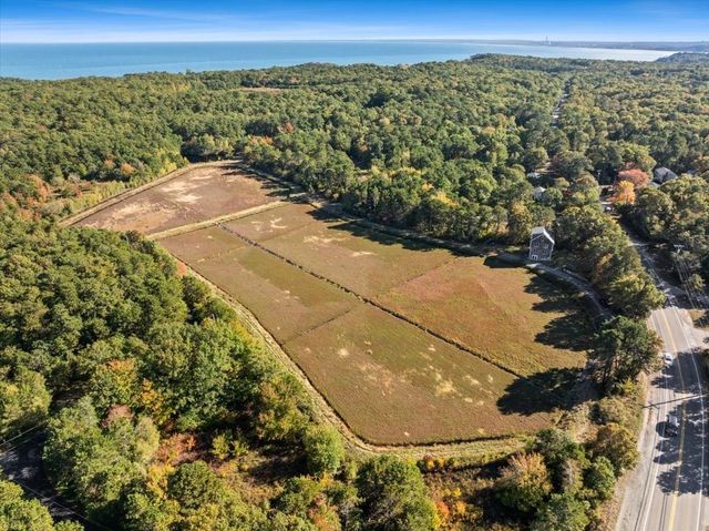 1652 State Rd, Plymouth, MA 02360