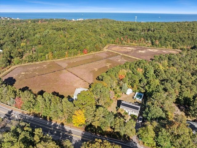 1652 State Rd, Plymouth, MA 02360