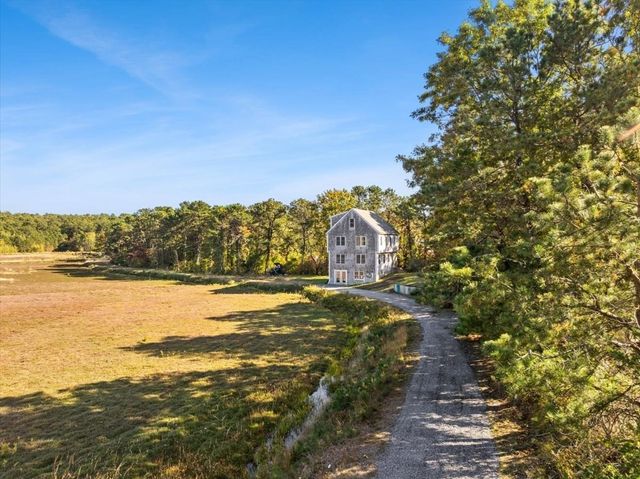 1652 State Rd, Plymouth, MA 02360