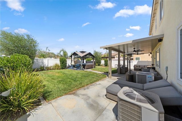26418 Bramble Wood, Menifee, CA 92584