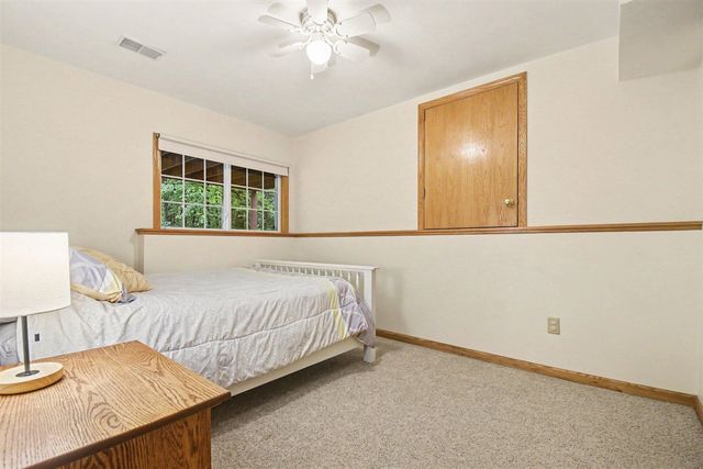 102 Hunters Trail Court, Middleville, MI 49333