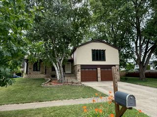 1097 Washington Street, Bartlett, IL 60103