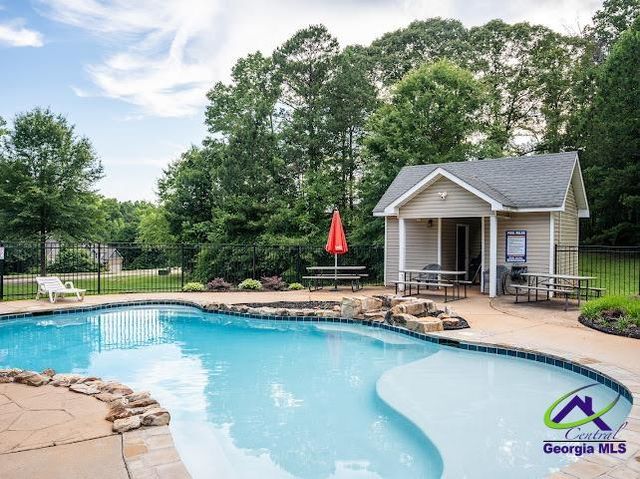 2013 Emily Jane Dr, Griffin, GA 30224