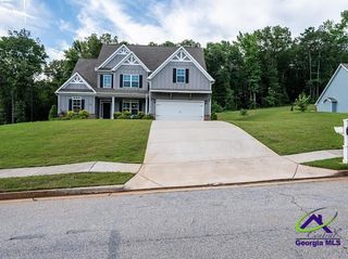 2013 Emily Jane Dr, Griffin, GA 30224