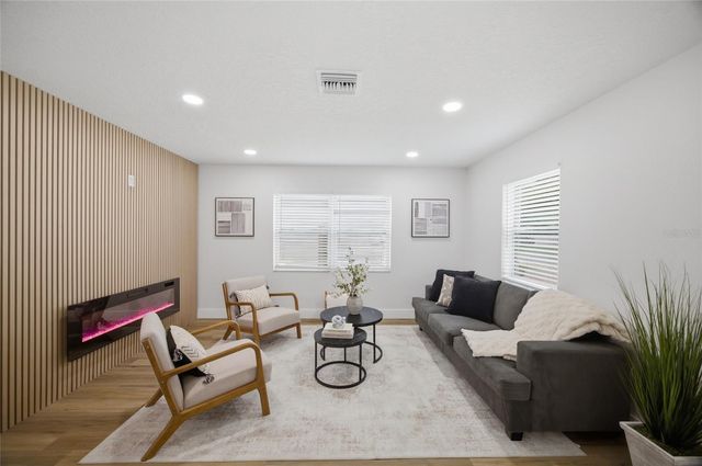 1001 CARLTON STREET, Clearwater, FL 33755