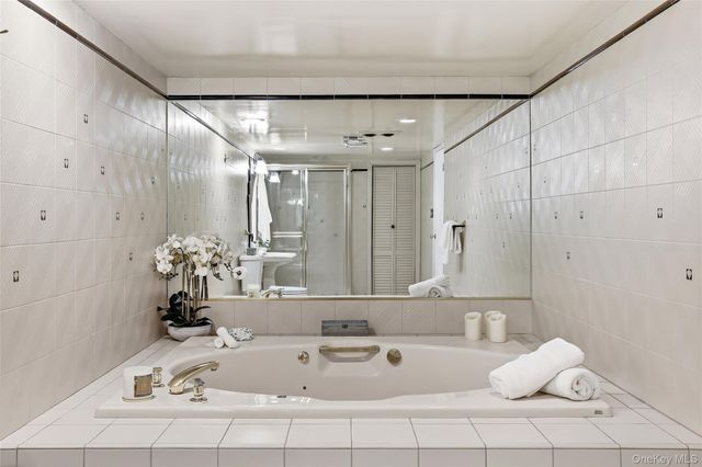 35 Mayer Drive, Suffern, NY 10901