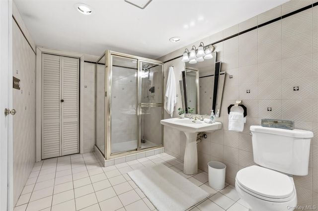 35 Mayer Drive, Suffern, NY 10901