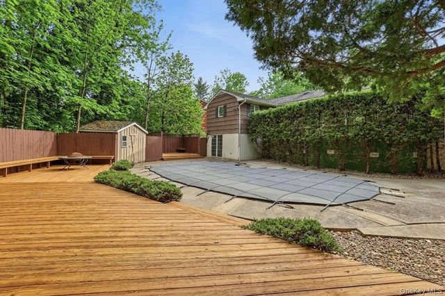 35 Mayer Drive, Suffern, NY 10901