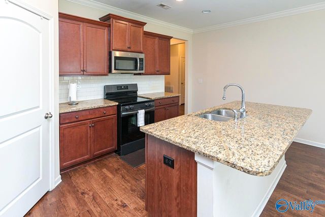 352 Harbor Glen Drive, Madison, AL 35756