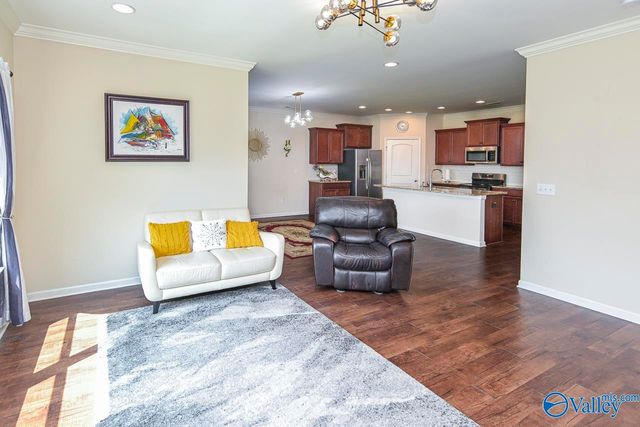 352 Harbor Glen Drive, Madison, AL 35756
