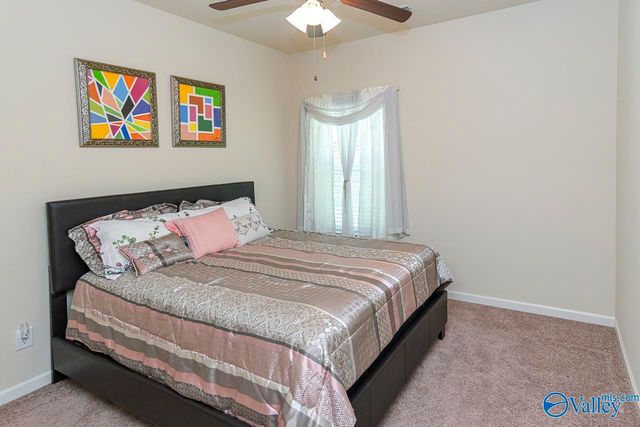 352 Harbor Glen Drive, Madison, AL 35756
