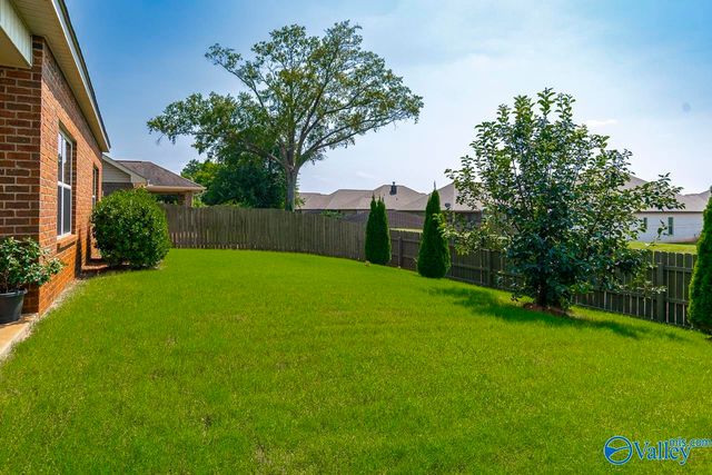 352 Harbor Glen Drive, Madison, AL 35756