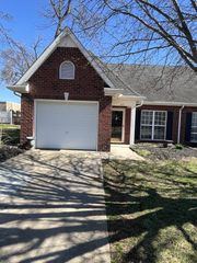 655 Potomac Pl, Smyrna, TN 37167