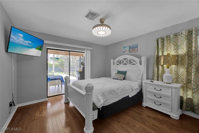 3055 Round Table CT, Naples, FL 34112