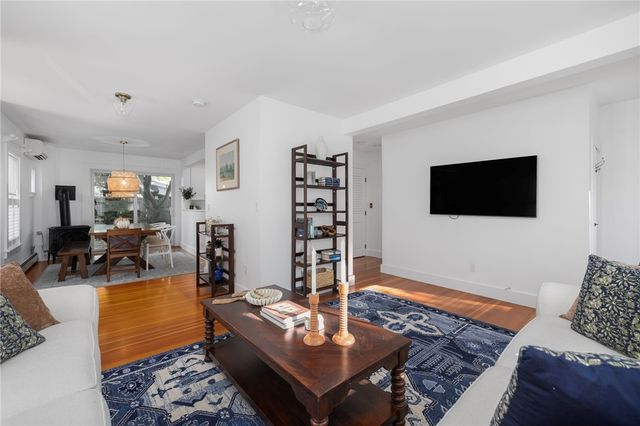 19 Third Street, Newport, RI 02840