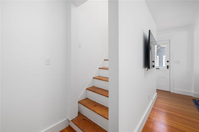 19 Third Street, Newport, RI 02840
