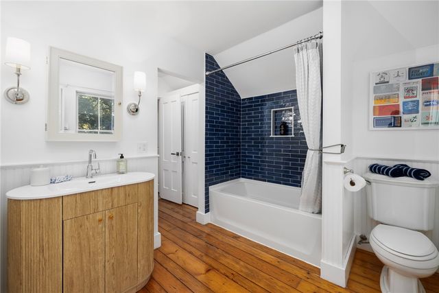 19 Third Street, Newport, RI 02840