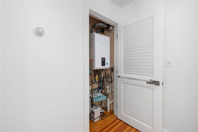 19 Third Street, Newport, RI 02840