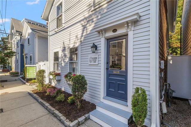 19 Third Street, Newport, RI 02840