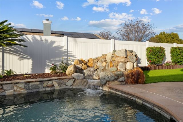 31202 Amsterdam Road, Winchester, CA 92596