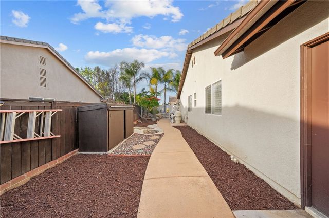 31202 Amsterdam Road, Winchester, CA 92596