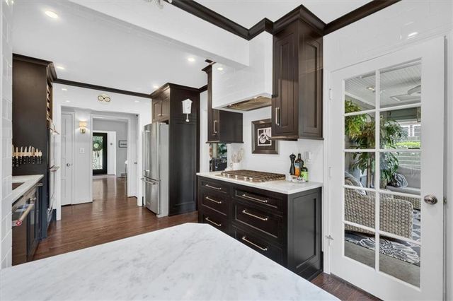 127 W 69th Street, Kansas City, MO 64113