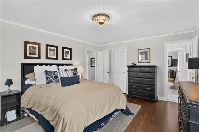 127 W 69th Street, Kansas City, MO 64113