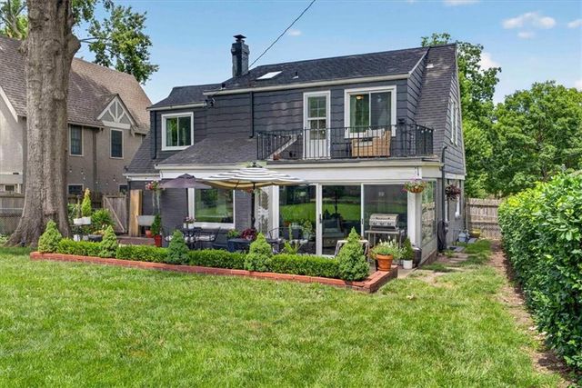 127 W 69th Street, Kansas City, MO 64113