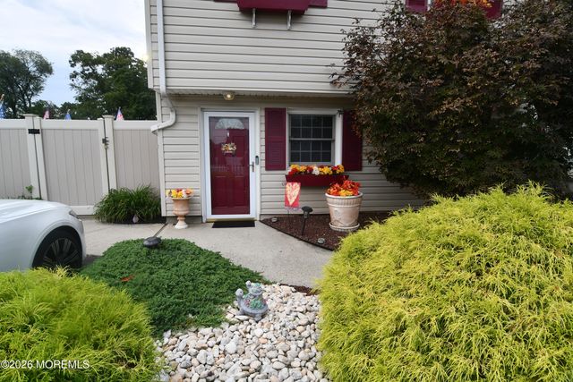 902 10th Street, Union Beach, NJ 07735