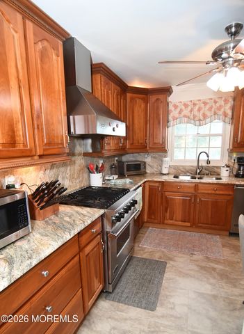 902 10th Street, Union Beach, NJ 07735