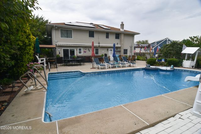 902 10th Street, Union Beach, NJ 07735