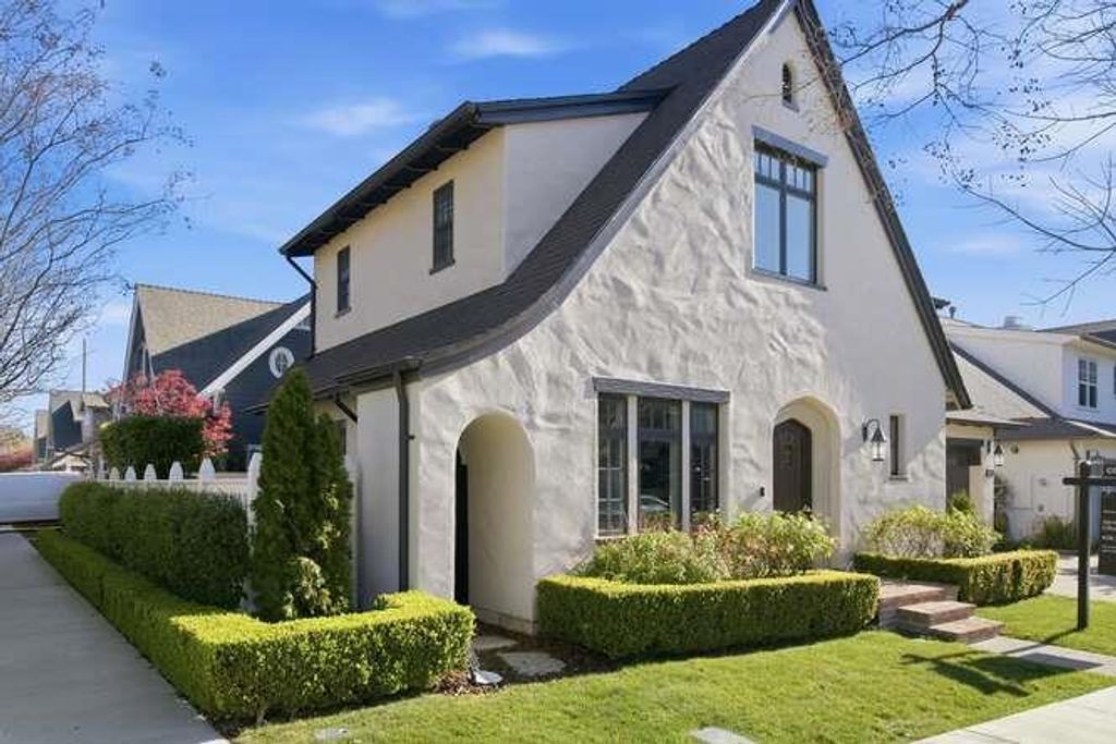 16897 Mitchell Avenue, Los Gatos, CA 95032