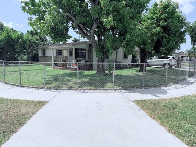 3397 W 14th Ct, Hialeah, FL 33012