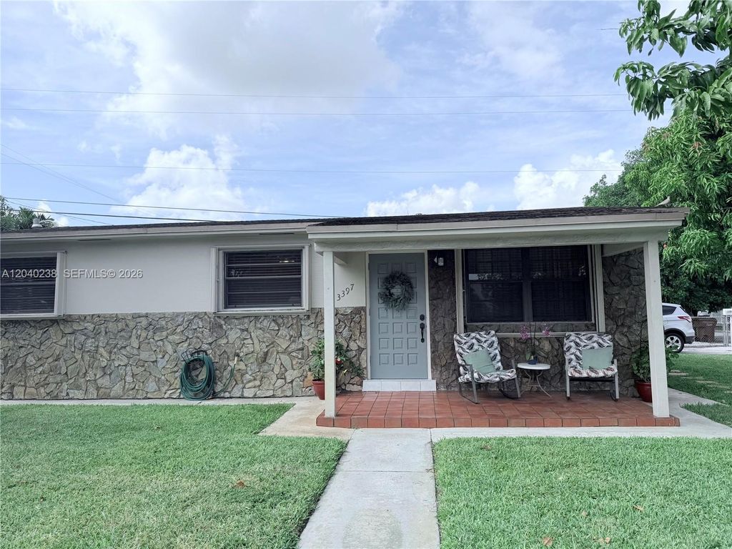 3397 W 14th Ct, Hialeah, FL 33012