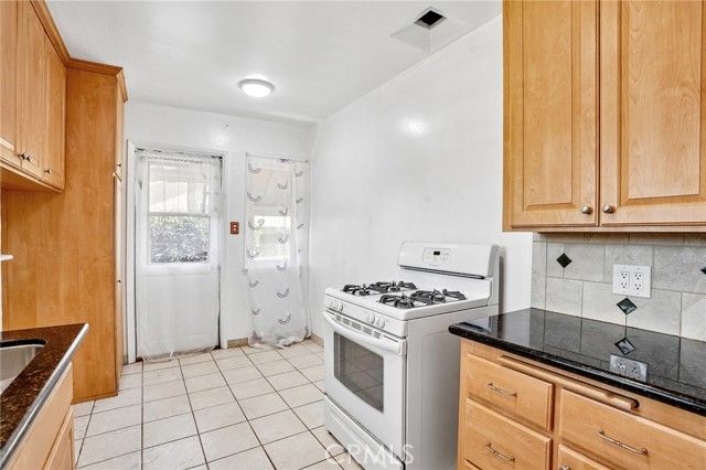 3760 W 157th Street, Lawndale, CA 90260