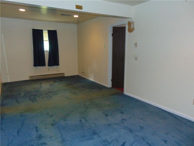 643 Dogwood Lane, Stockertown Boro, PA 18040