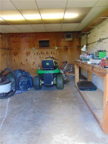 643 Dogwood Lane, Stockertown Boro, PA 18040