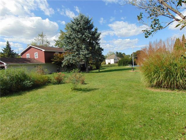 643 Dogwood Lane, Stockertown Boro, PA 18040