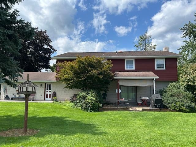 643 Dogwood Lane, Stockertown Boro, PA 18040