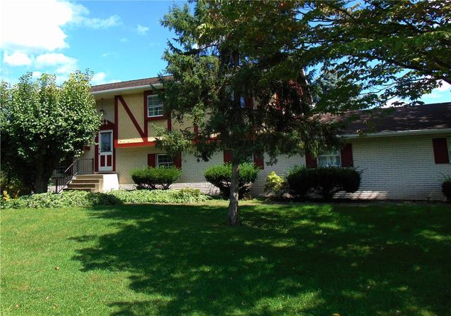 643 Dogwood Lane, Stockertown Boro, PA 18040