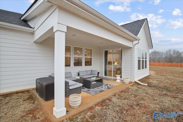 150 Jude Lane, Hazel Green, AL 35750