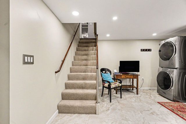 612 Hill Road, Marshall, MI 49068