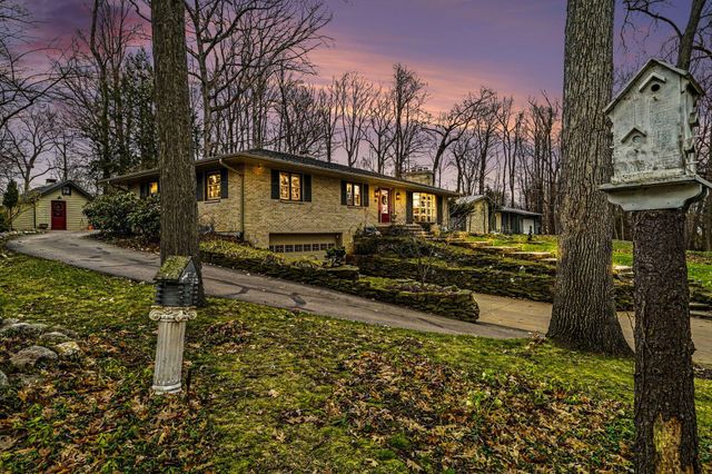 612 Hill Road, Marshall, MI 49068