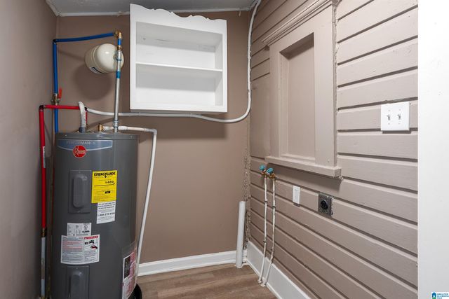 516 14TH STREET SW, Birmingham, AL 35211