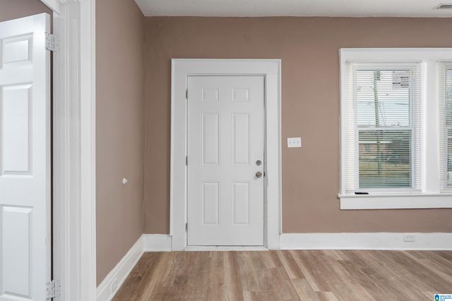 516 14TH STREET SW, Birmingham, AL 35211