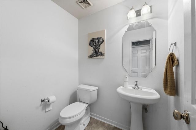 924 Chad Lane, Baytown, TX 77521