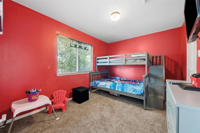 924 Chad Lane, Baytown, TX 77521